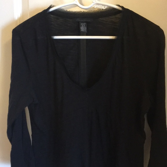 Kenneth cole 3/4 sleeve black light weight top - Picture 3 of 3